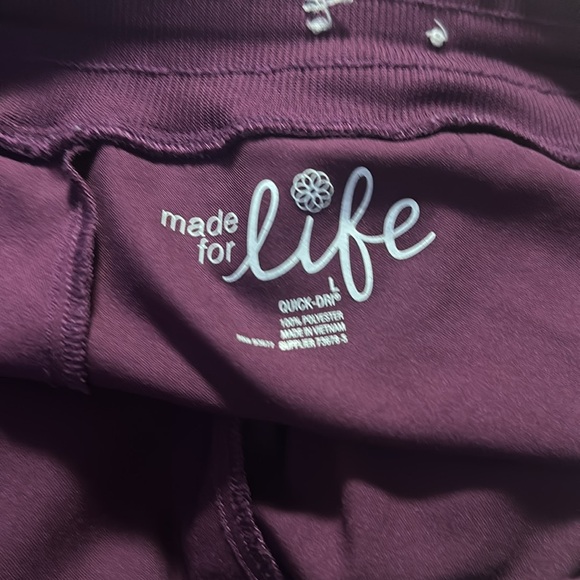 Made for life Capri size large - Picture 4 of 4